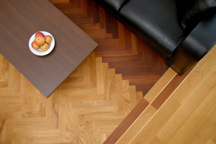 direction to lay hardwood flooring patterns